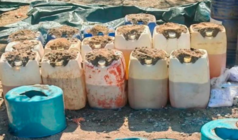$!Inhabilitan laboratorio clandestino y centros de acopio de químicos en la zona rural de Culiacán