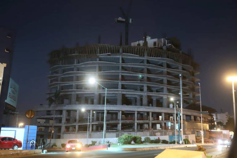 Presentan avances de Torre Azora, de 30 niveles, con una inversión de $1 mil millones