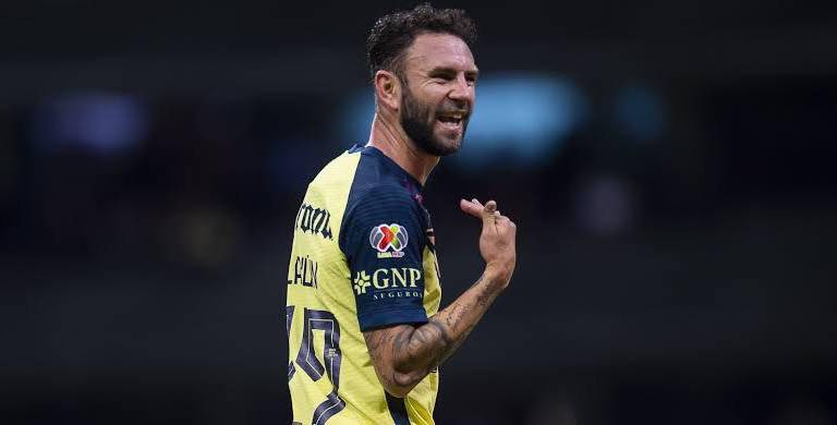 ‘No me gusta la política’: Miguel Layún se defiende tras polémica por saludo a Adán Augusto