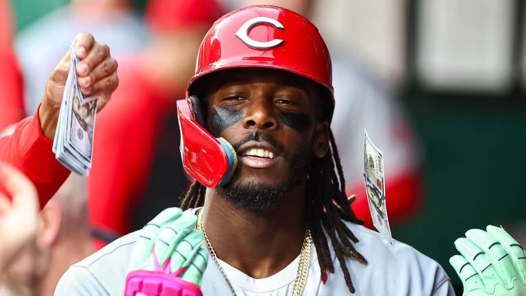 Elly de la Cruz prefirió esperar su proceso de desarrollo y acercarse a la elegibilidad para el arbitraje en 2027.