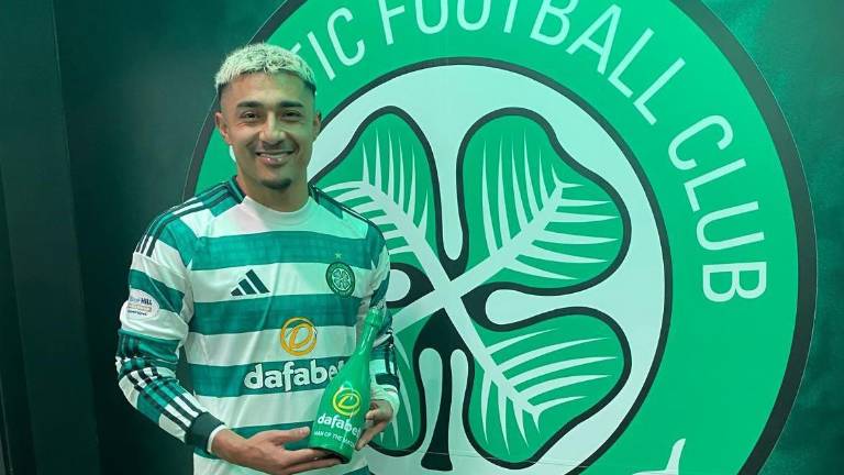 Julián Araujo fue el Más Valioso del juego.