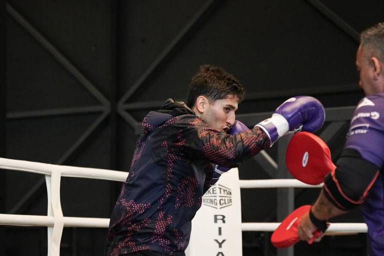 ¿A qué hora subirá Marco Verde al ring?