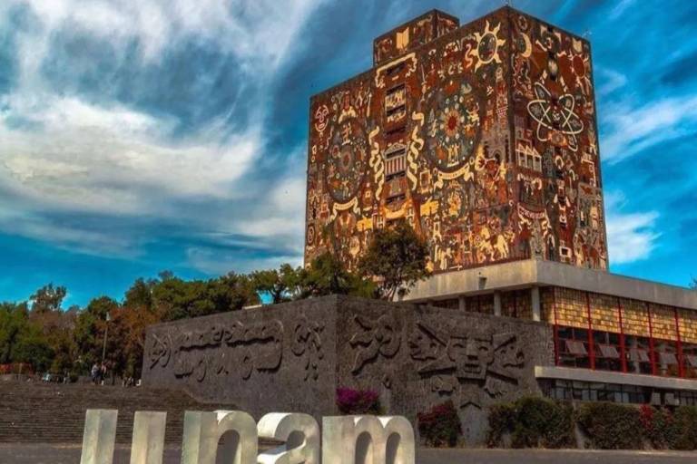 UNAM se volvió individualista y defiende proyectos neoliberales, critica AMLO