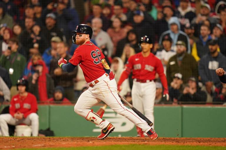 Alex Verdugo es ‘El Rey de los Hits de Oro’ para los Medias Rojas