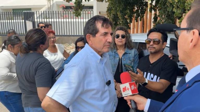 Héctor Melesio Cuén Ojeda habla de la jornada electoral de este domingo después de emitir su voto.