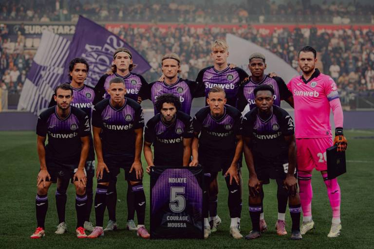 Empate con sabor mexicano: Huerta y Pineda se enfrentan en el 1-1 entre Anderlecht y AEK Atenas