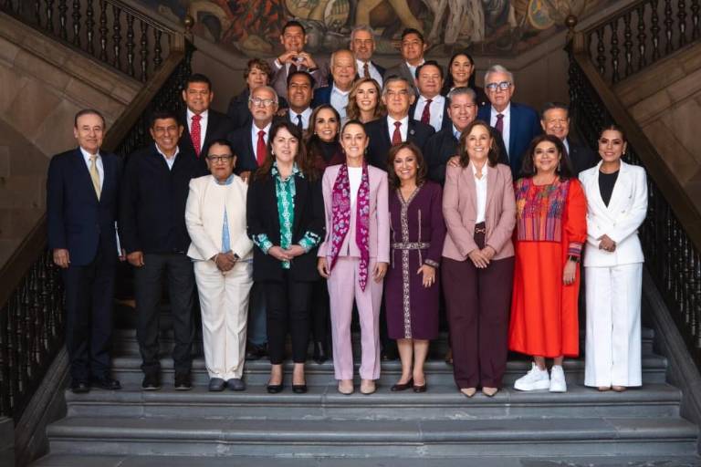 Se reúnen Rocha y gobernadores con Sheinbaum por abasto de medicinas en programa IMSS-Bienestar