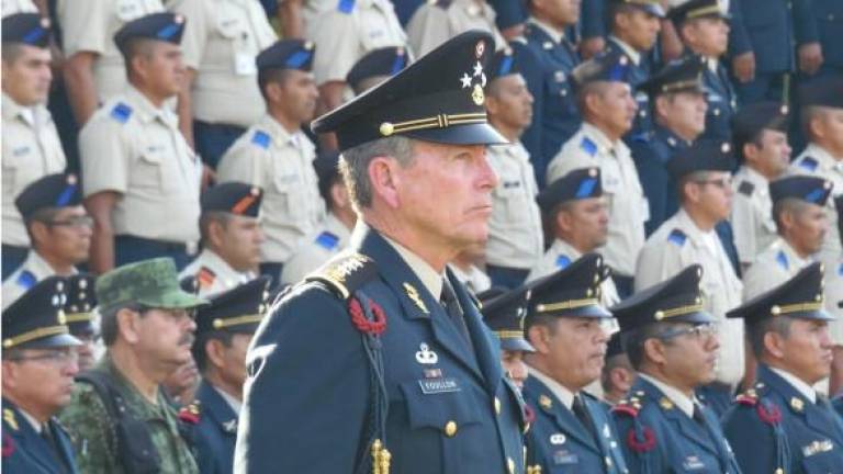El General de división retirado y ex subsecretario de la Defensa Nacional, André Georges Foullon Van Lissum, es el nuevo titular de la Agencia Nacional de Aduanas.