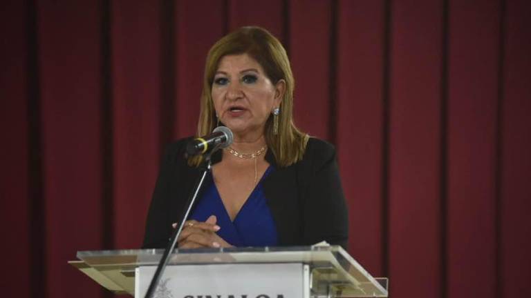 La Secretaria de las Mujeres estatal, María Teresa Guerra Ochoa