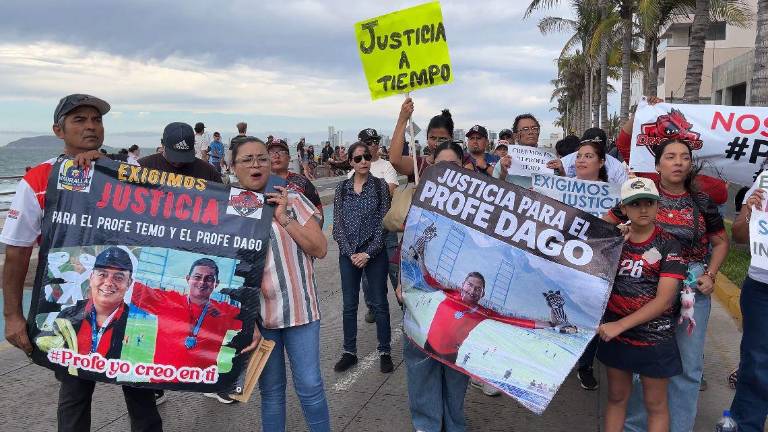 Familiares y amigos de Cuauhtémoc Peña y Dagoberto Tejeda piden revisión del proceso y denuncian irregularidades.