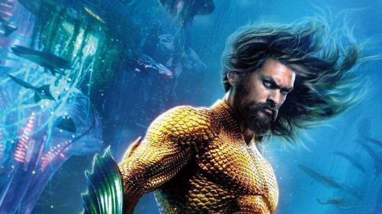 Jason Momoa regresa en Aquaman 2 interpretando el papel del famoso superhéroe acuático.