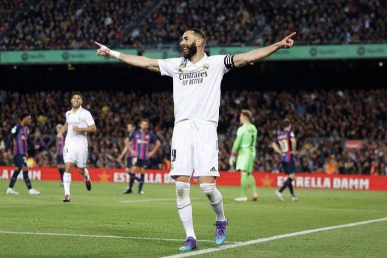 Karim Benzema se va del Real Madrid