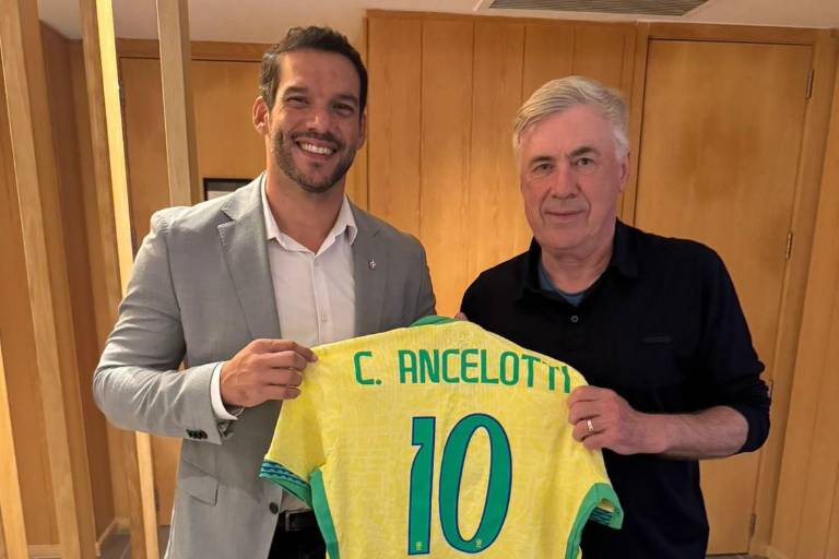 FIFA exige explicaciones a la CBF por contratación irregular de Ancelotti