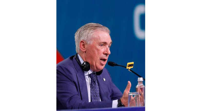 Carlo Ancelotti, DT de Brasil.