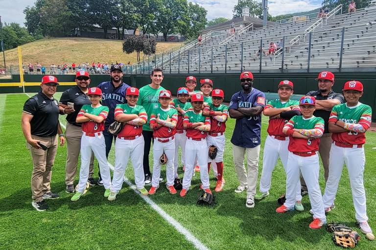 ¿Quiénes animaron a México en Williamsport? ¡Muñoz y Arozarena!