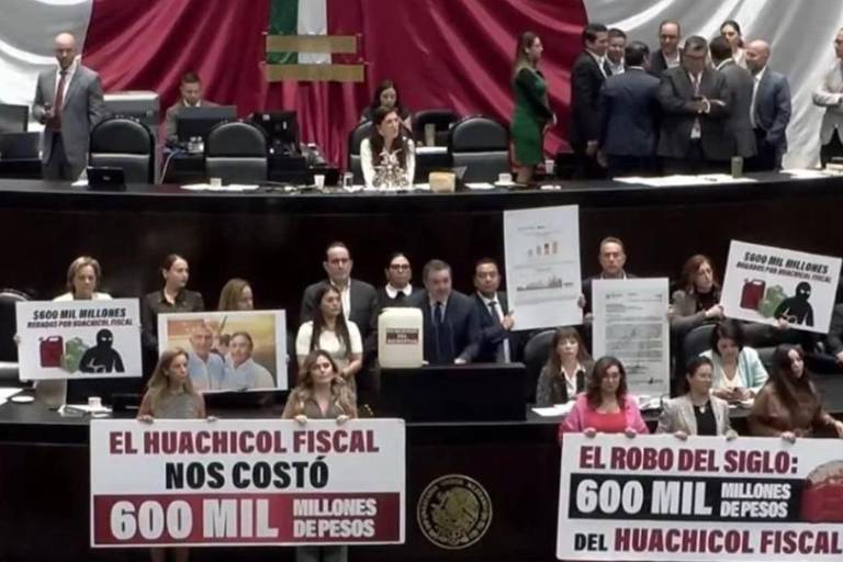 Con omisiones, diputados 4T avalan, en lo general, reforma a Ley Aduanera