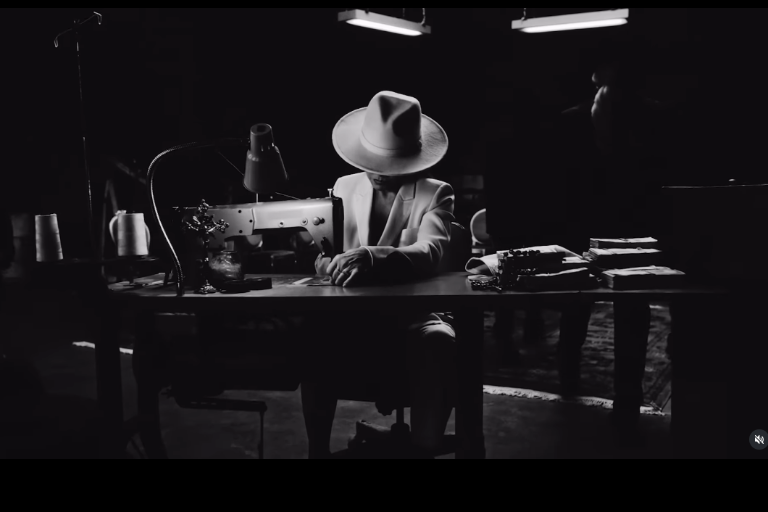 Lanzará Peso Pluma nueva canción, antes que termine el año