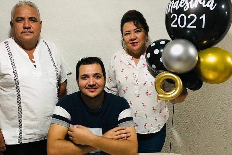 Culmina formación académica