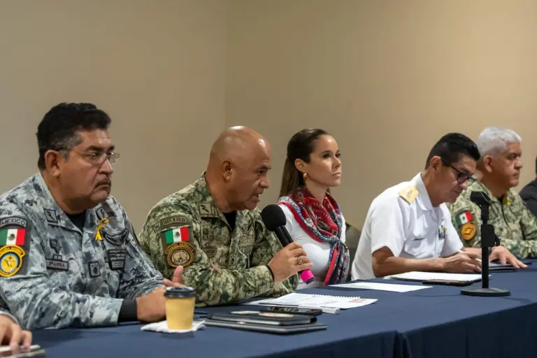 Autoridades de los tres niveles de Gobierno y representantes hoteleros acordaron mantener reuniones periódicas para revisar avances y necesidades de Mazatlán.