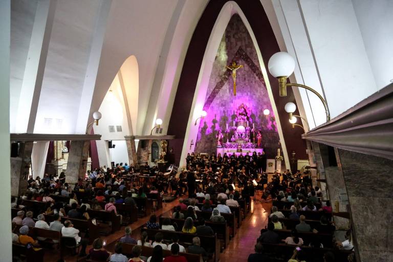 Conquista corazones el ‘Stabat Mater’, en la Parroquia de Nuestra Señora del Carmen