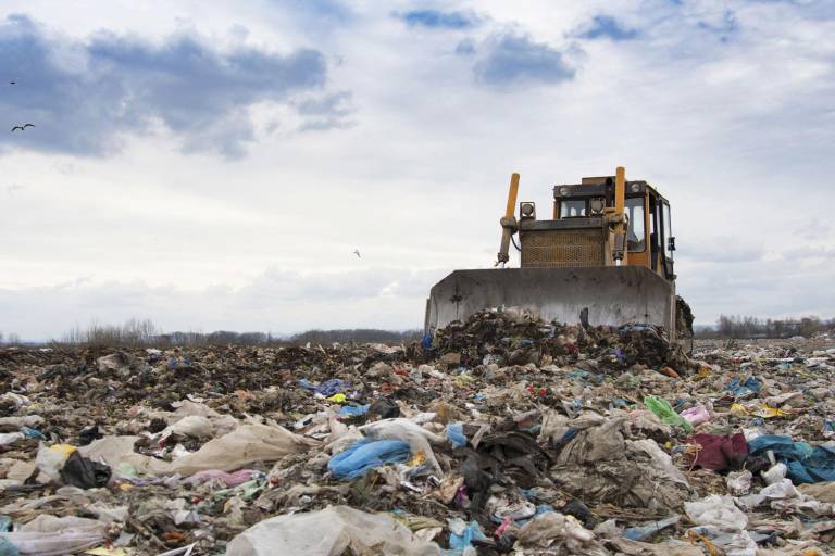 Tiraderos a cielo abierto contaminan Áreas Naturales Protegidas de Baja California Sur
