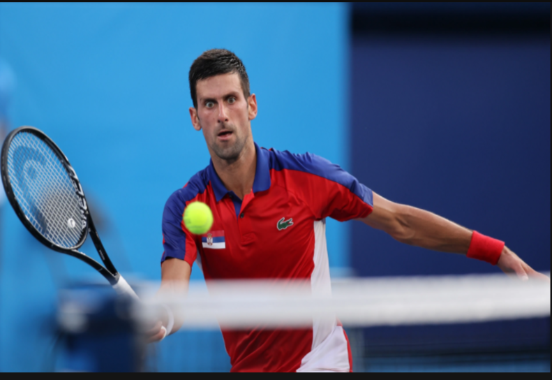 $!Djokovic avanza a cuartos, Medvedev sufre con el calor y Tsitsipas es eliminado en Tokio 2020