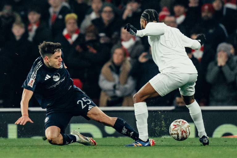 Manchester United elimina a Arsenal en penales de la FA Cup