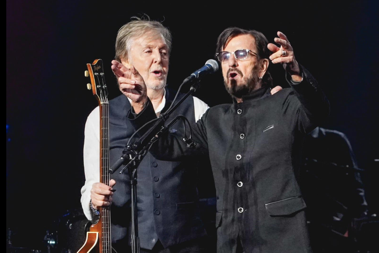 Cierra Paul McCartney su gira mundial junto a Ringo Starr