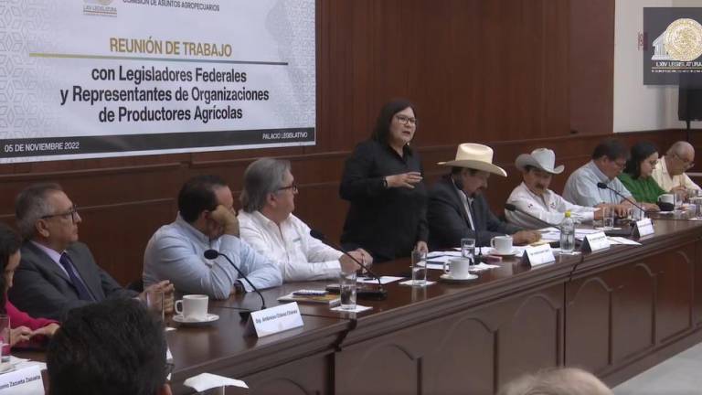 Senadores de Sinaloa buscarán que se profundicen los análisis sobre la iniciativa para eliminar plaguicidas