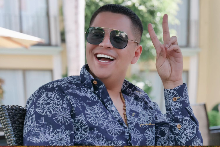 Eduin Caz se disculpa y pide volver a Grupo Firme