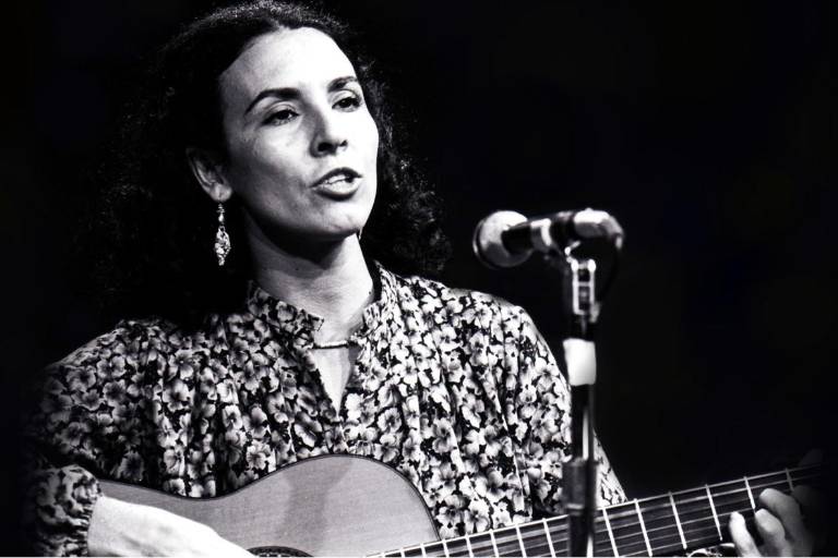 Homenajearán a Amparo Ochoa con documental