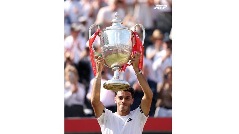 Francisco Cerundolo derrotó a Tommy Paul en la final del Queen’s Club el domingo.