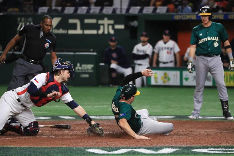 Australia vence a República Checa y avanza a cuartos de final