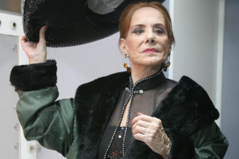 $!Deja el 2021 luto en el cine, la música, televisión, literatura y hasta en la realeza