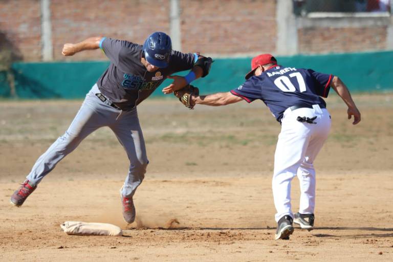 El Cid toma delantera en semifinal de Liga de Beisbol Meseros