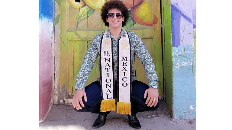 José Luis Salazar Valdez representa a belleza masculina sinaloense en Mister National México.