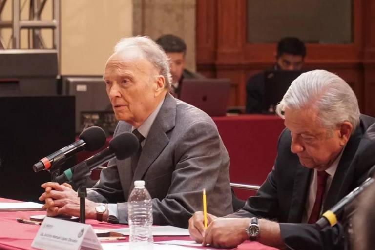 Reprocha AMLO a quienes especulan con la muerte de Gertz Manero