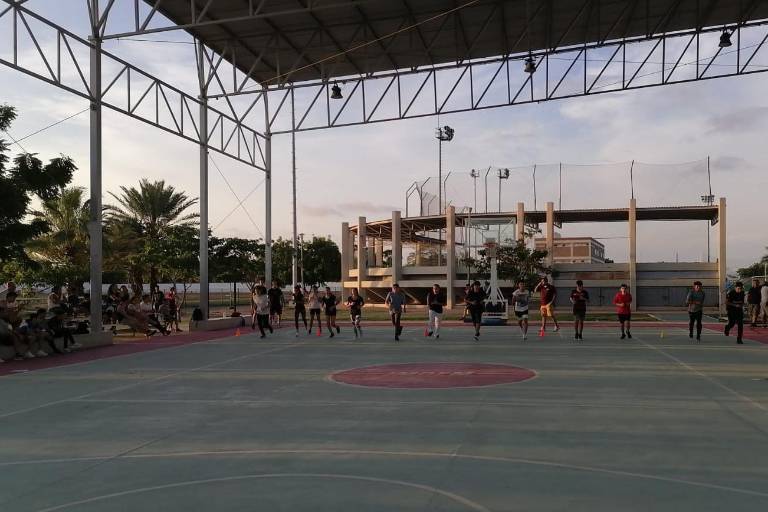 Inician karatecas de Mazatlán ciclo deportivo con evaluaciones físicas