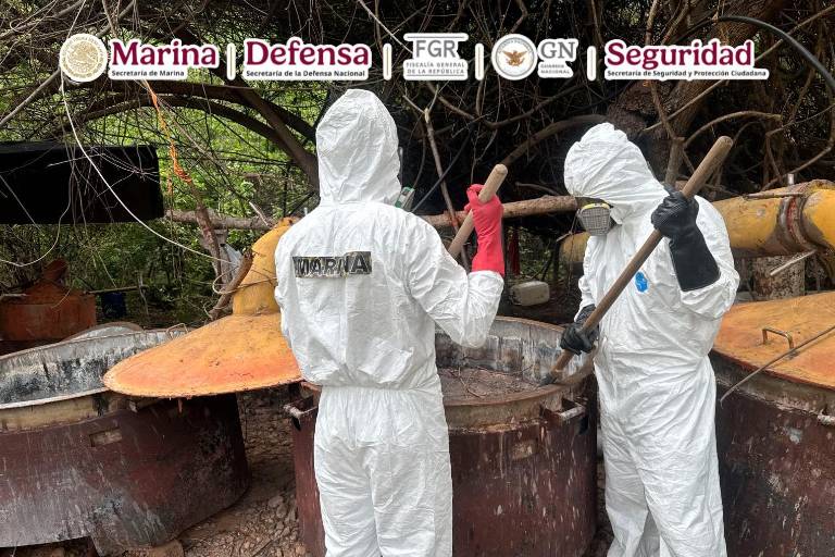 Golpe al narco en Culiacán: Fuerzas federales desmantelan laboratorio con 950 kilos de metanfetamina