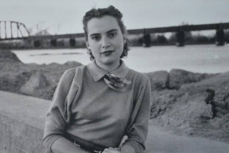 Convocan al Premio Bellas Artes de Literatura Inés Arredondo