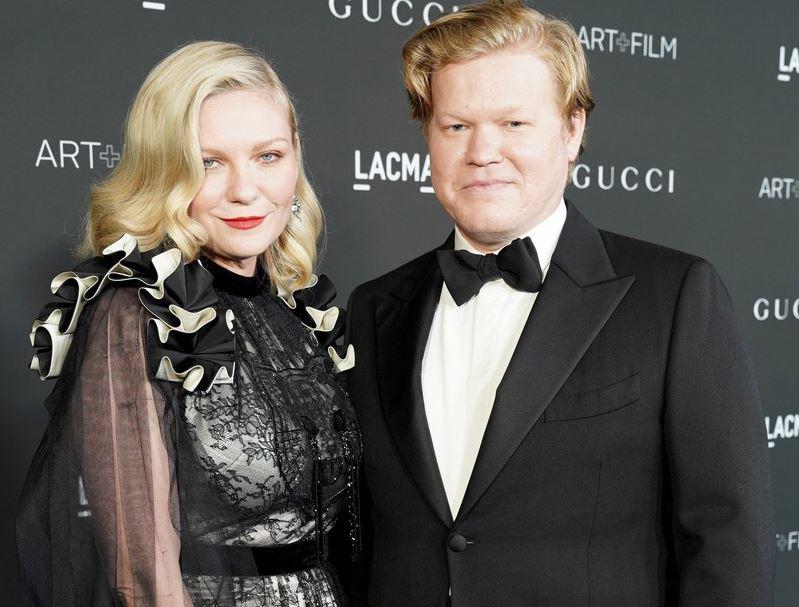 $!Ya son marido y mujer Jesse Plemons y Kirsten Dunst