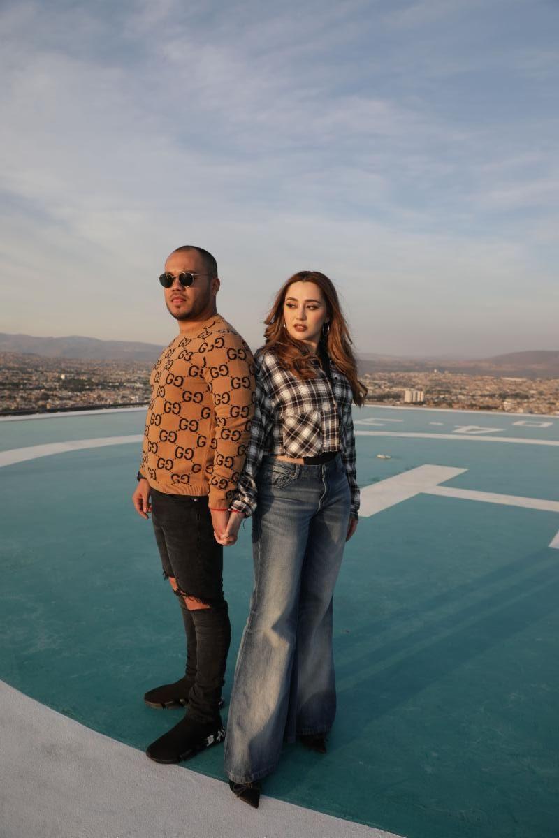 $!Cantan Carolina Ross y El Jerry al desamor con el tema ‘Netflix’