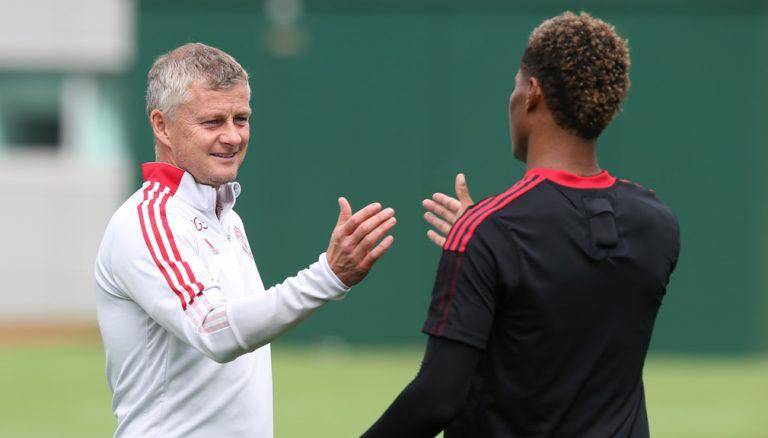 Manchester United confirma la salida del entrenador Ole Gunnar Solskjaer