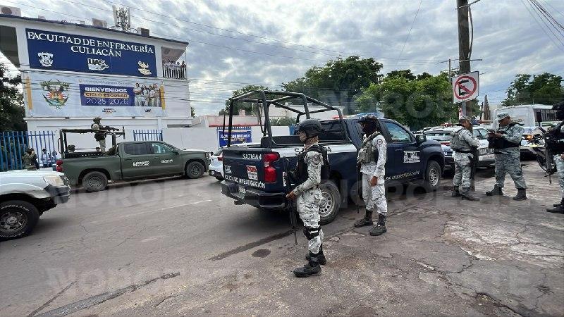 $!Asesinan a un hombre frente a Escuela de Enfermería de la UAS, en Culiacán