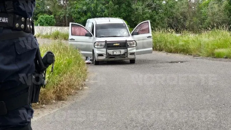 $!Asesinan a balazos a marisquero en la curva de San Pedro, Navolato