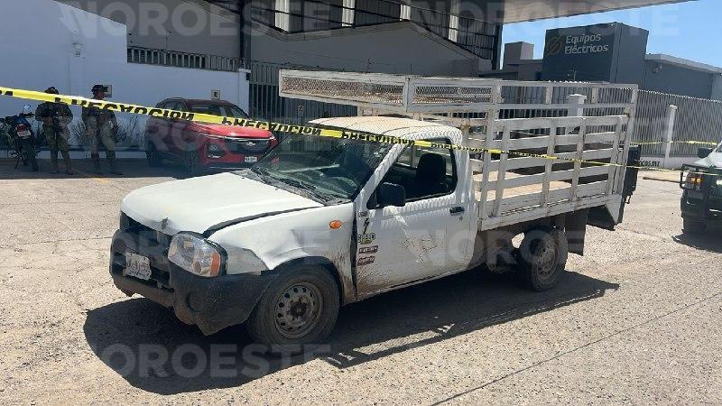 $!Iban a dejar un brincolín y los privan de la libertad en el sector Aeropuerto de Culiacán