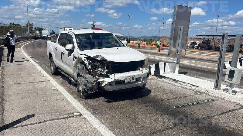 $!Muere hombre en choque múltiple cerca de caseta El Pisal