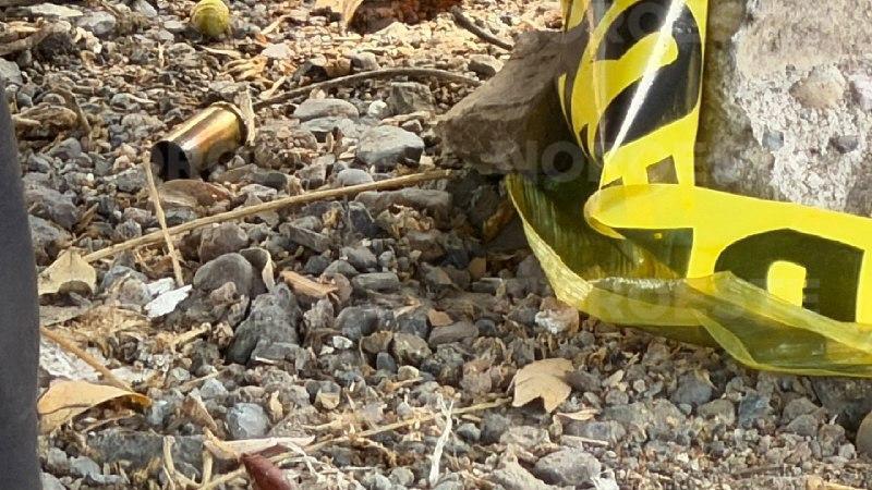 $!Balean a agente de Tránsito en la colonia Flores Magón de Mazatlán mientras desayunaba; hay un detenido