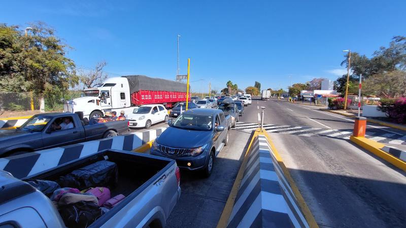 $!Caseta de Costa Rica registra cerca de 800 unidades por hora y una fila kilométrica