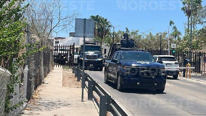 $!Aseguran dos vehículos con reporte de robo tras operativo en Interlomas, en Culiacán